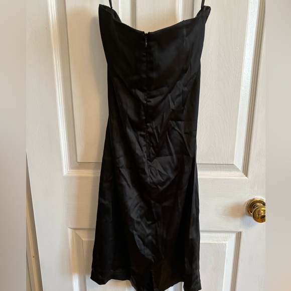 Calvin Klein Silky Satin dress size large - Picture 2 of 8
